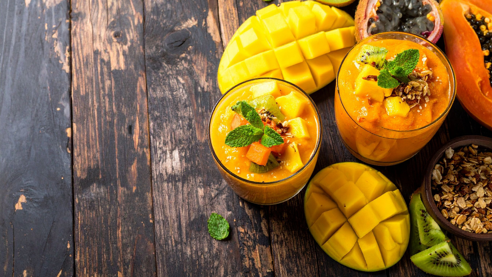 Mango Pineapple Sunrise Smoothie